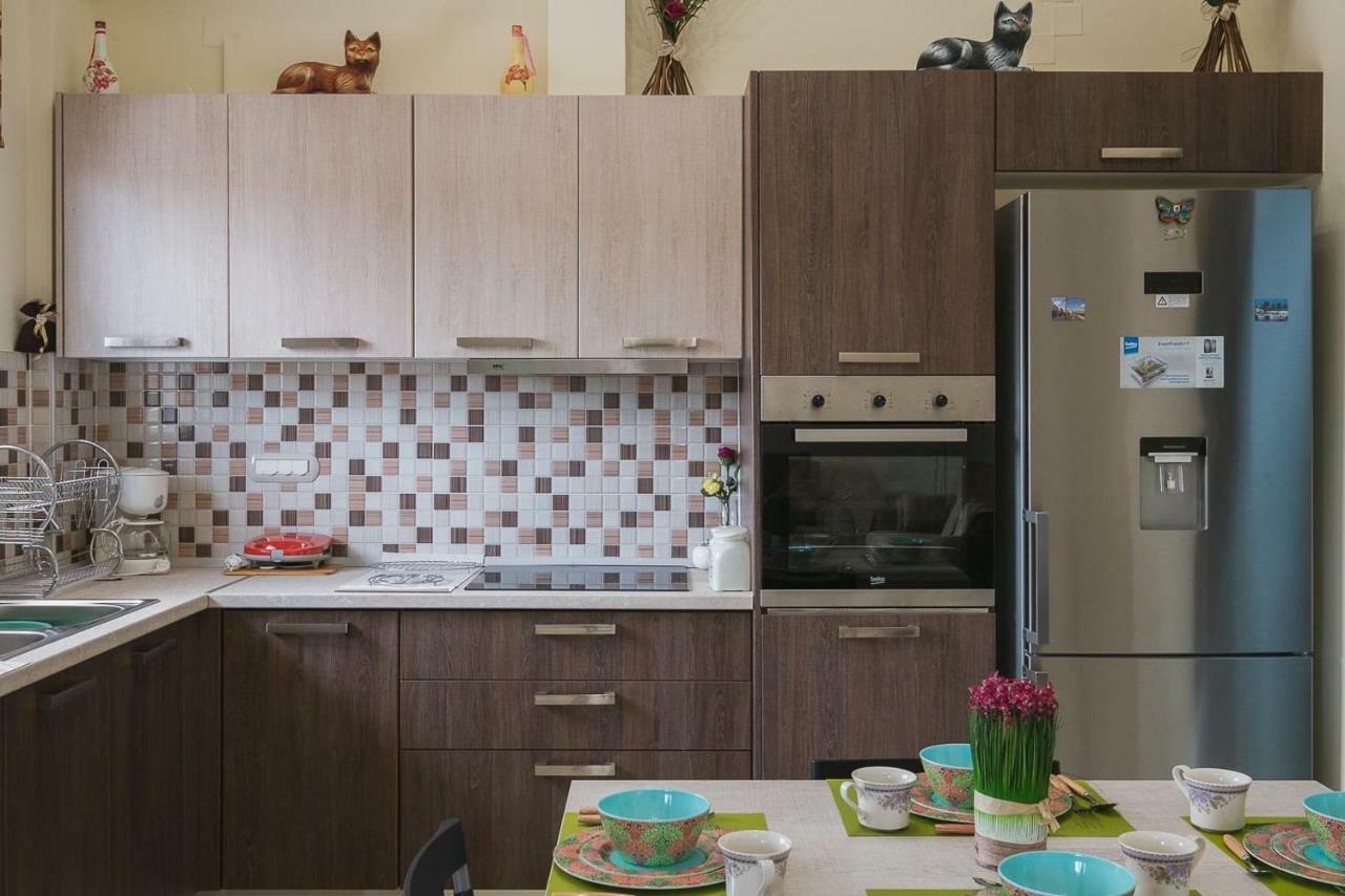 Spacious Home With Parking Chania  Bagian luar foto