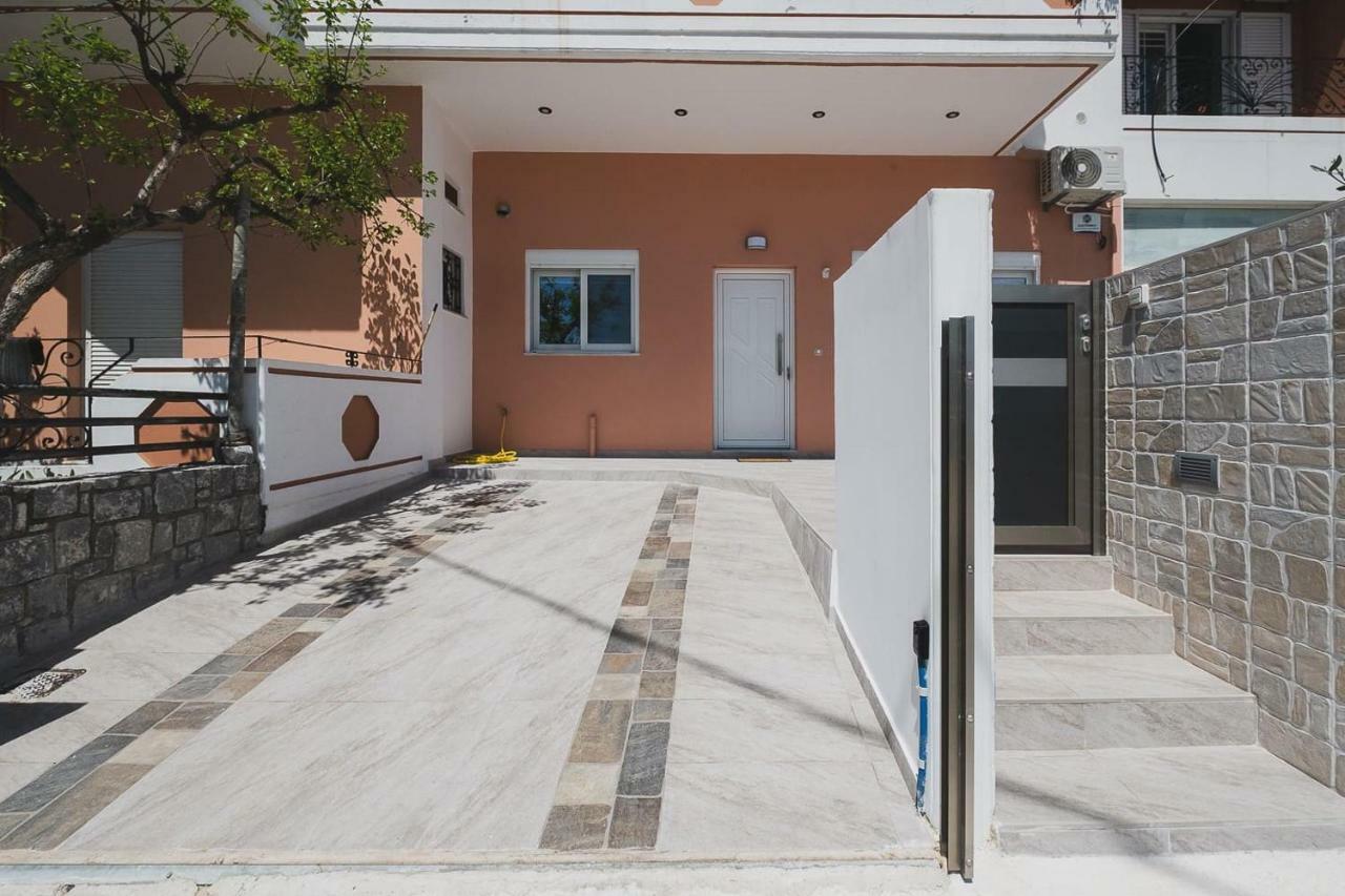 Spacious Home With Parking Chania  Bagian luar foto
