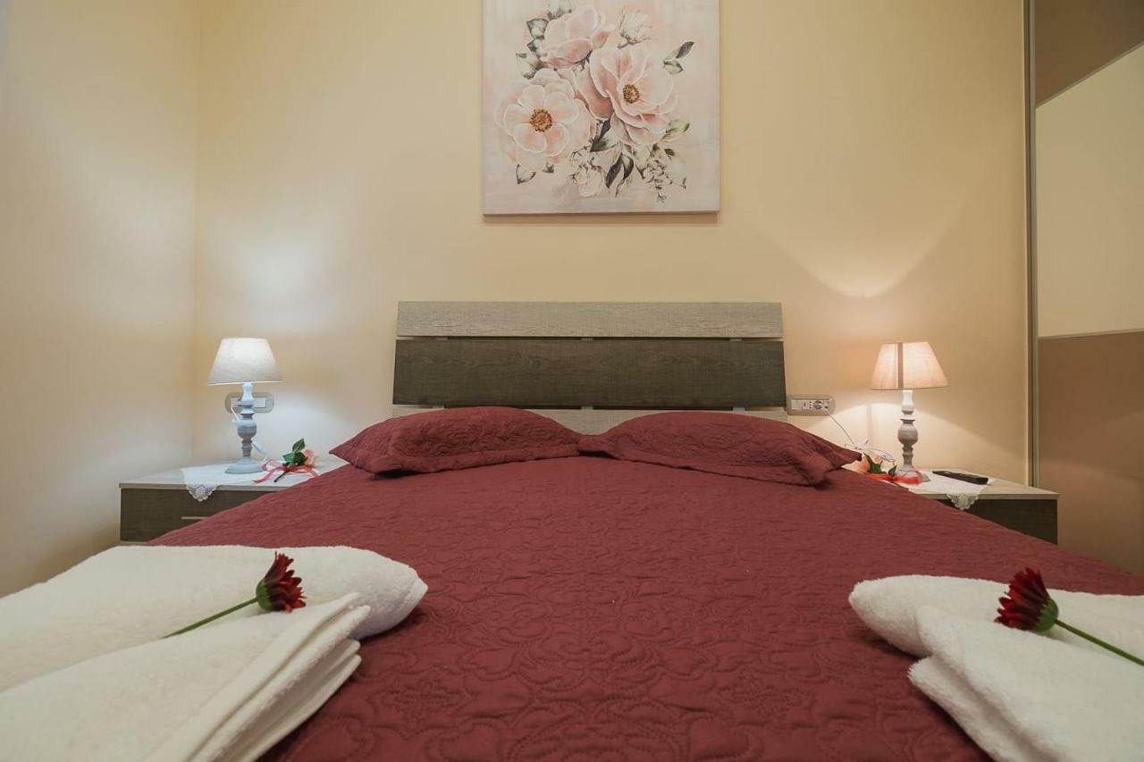 Spacious Home With Parking Chania  Bagian luar foto