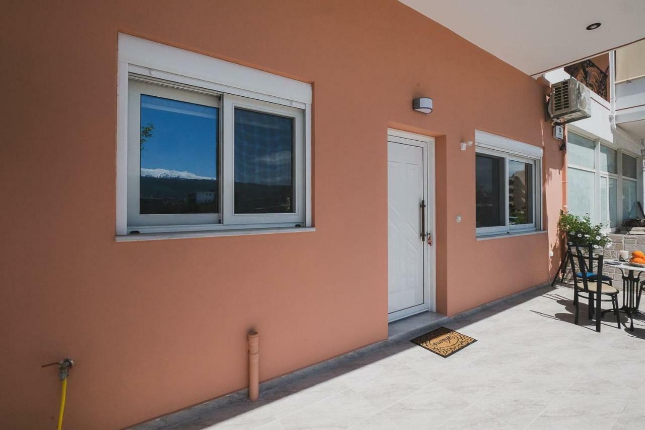 Spacious Home With Parking Chania  Bagian luar foto