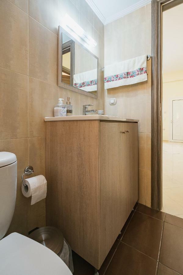 Spacious Home With Parking Chania  Bagian luar foto
